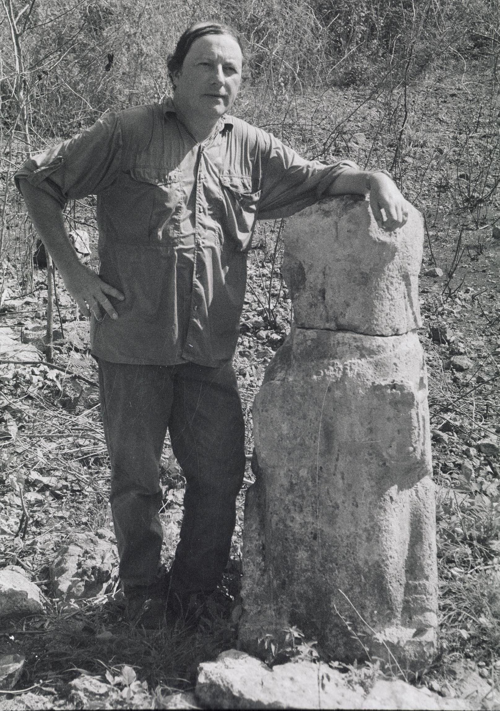 Karli Mayer 1944 - 2025
